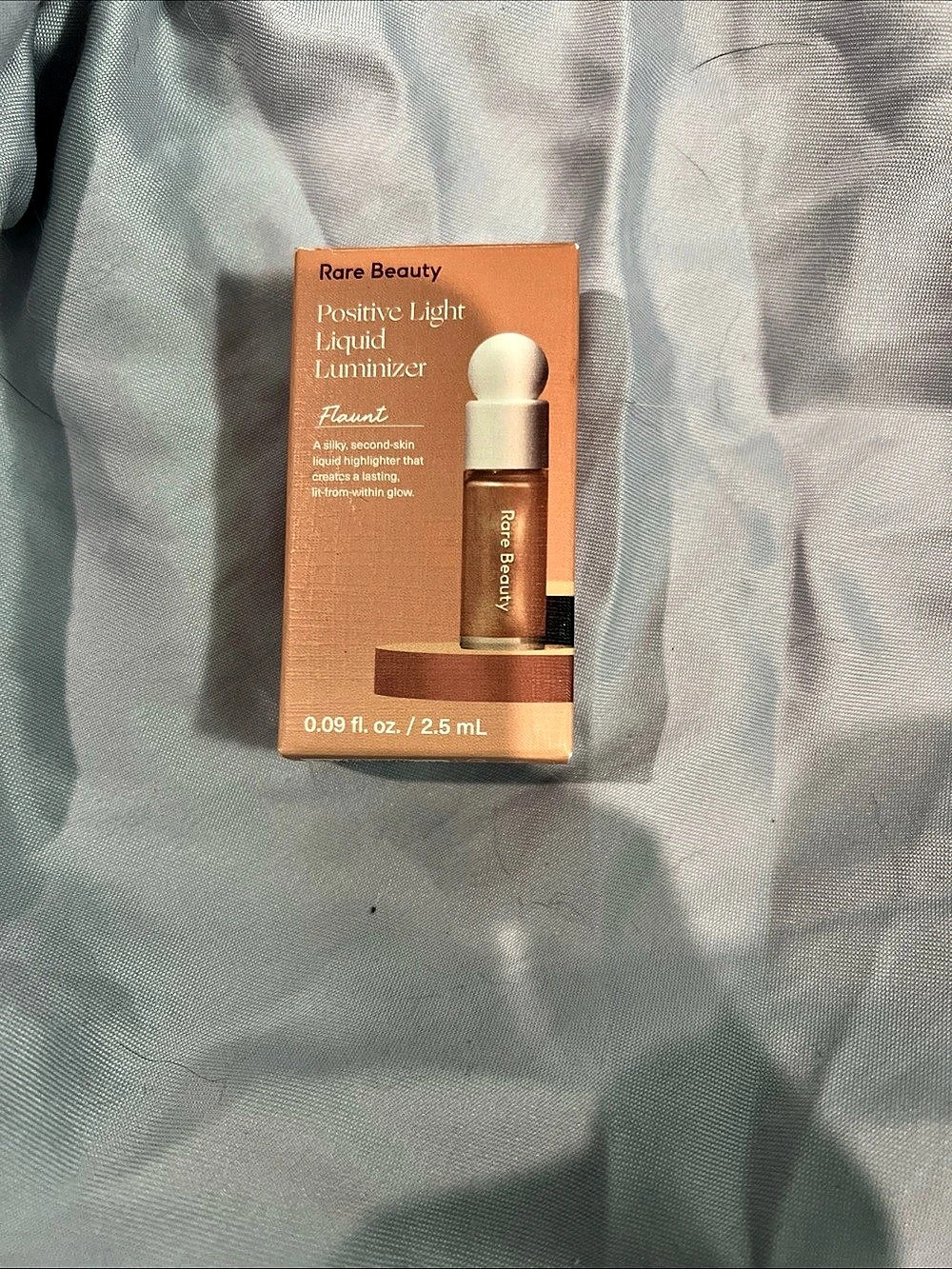 Rare Beauty Positive Light Liquid Luminizer Liquid Highlighter Gold NWT